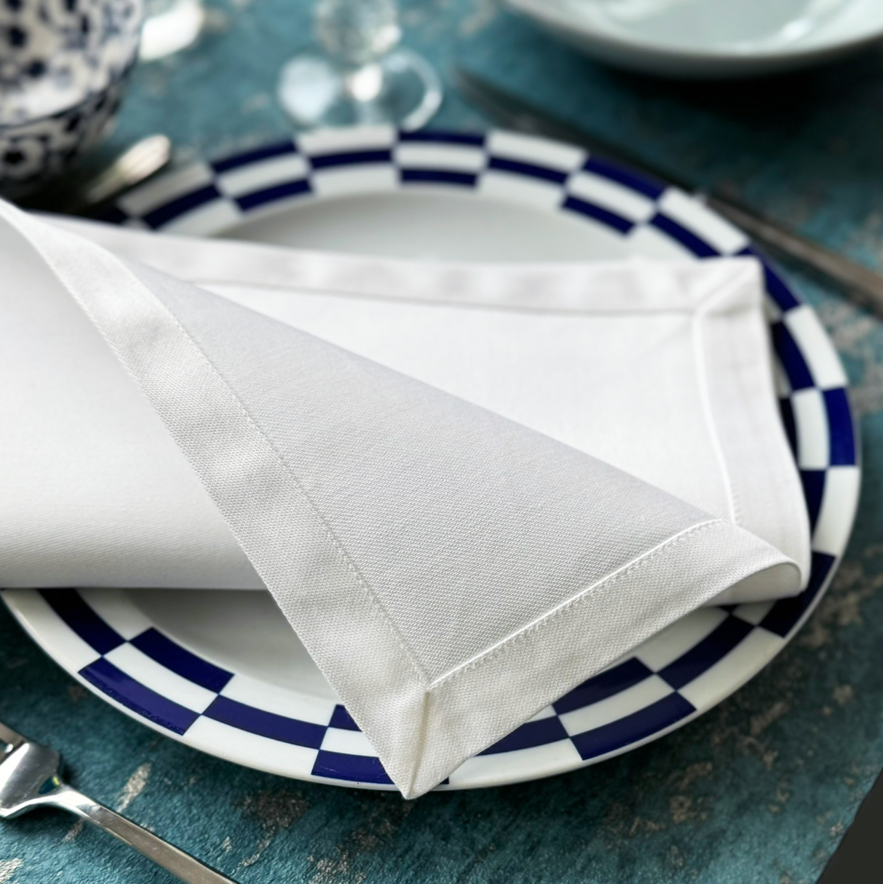 Stoffserviette Waria mit Briefecken Stoffserviette Waria mit Briefecken
